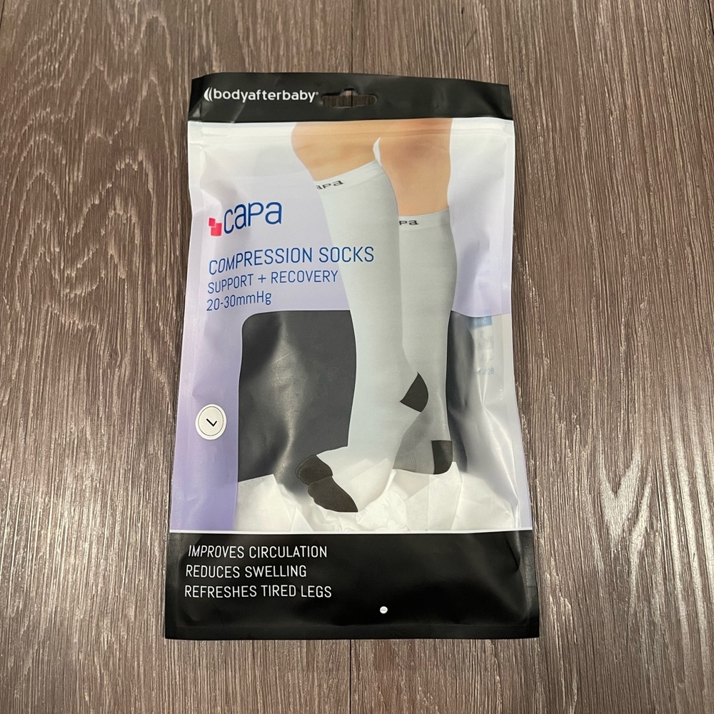 Capa Body After Baby White Compression Athletic Socks